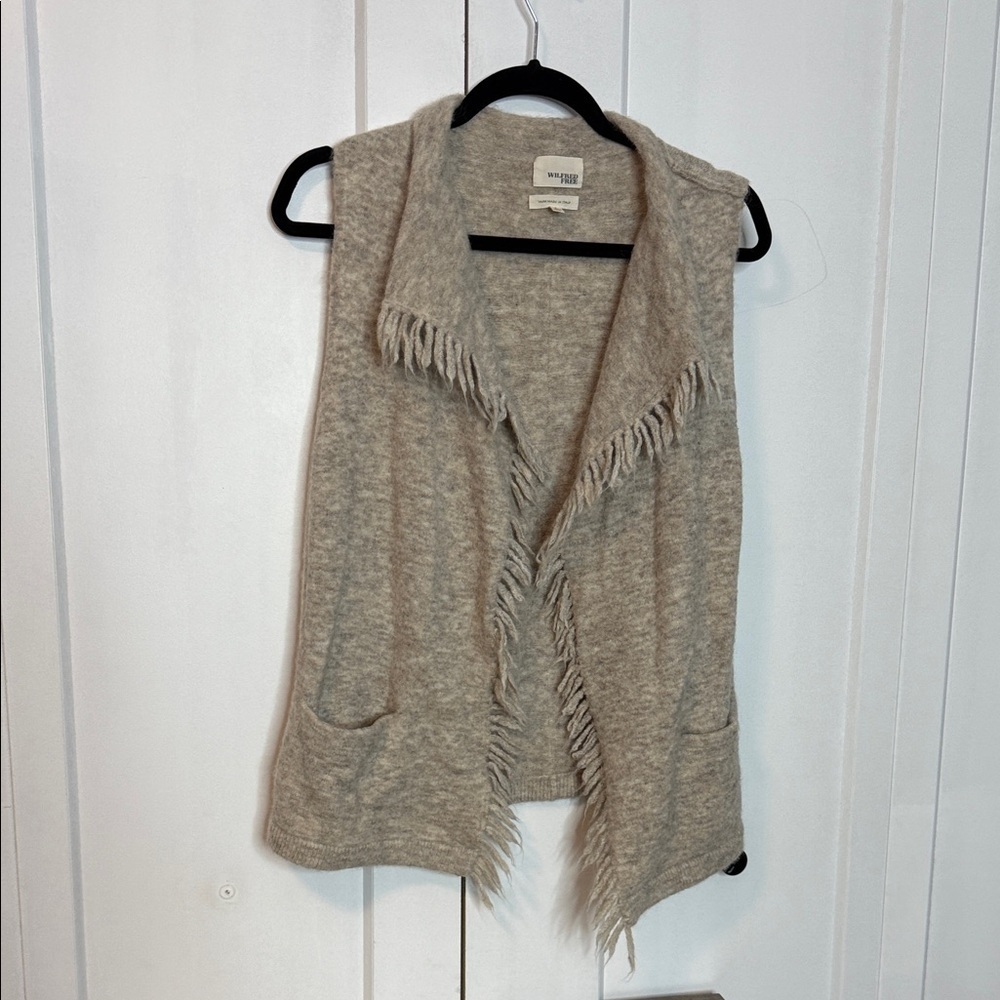 Wilfred Free Cream and Black Vest - fringe Detail - Alpaca Wool blend - small - Picture 4 of 8